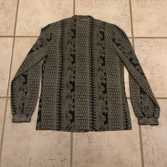 Vintage 70s Style Rite Blouse Co. Toronto - Black Paisley Blouse Size Medium - Picture 4 of 7